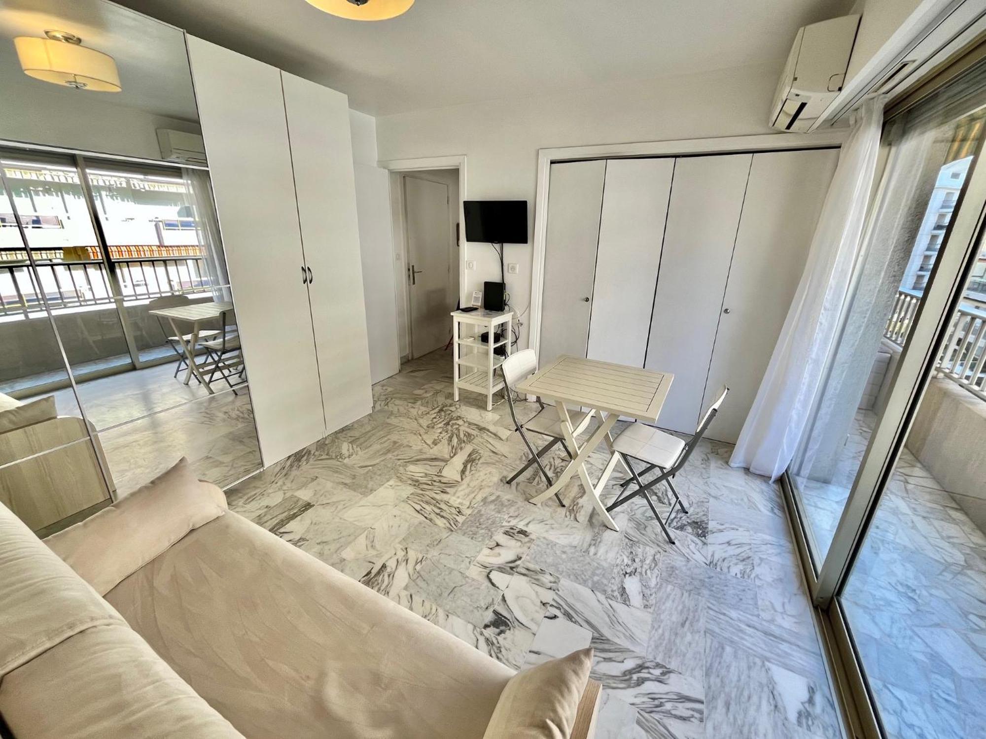 Branly 3, By Welcome To Cannes Esterno foto